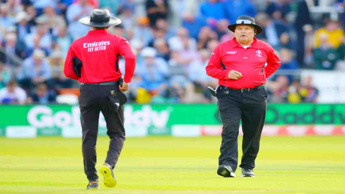 How To Became Cricket Umpire in India